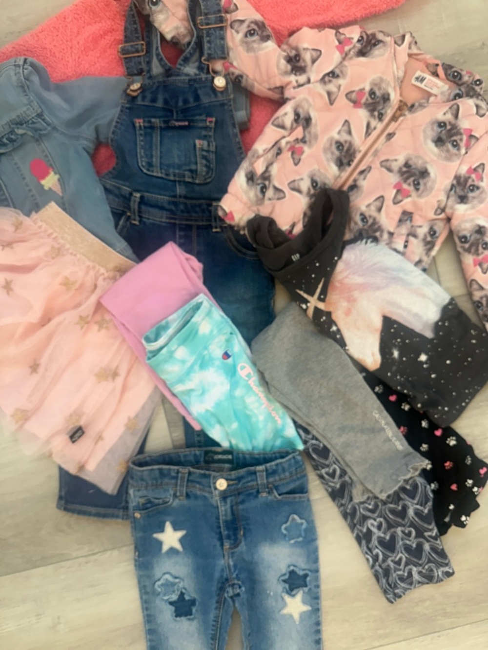 HUGE 2T GIRLS LOT